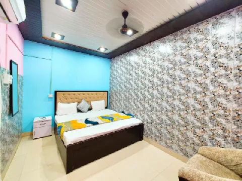 The Rainbow Residency, Assi Ghat Varanasi Hotels near Assi Ghat Varanasi