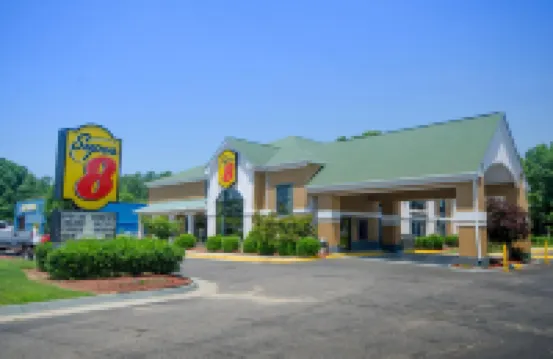 Super 8 by Wyndham Hull Street Midlothian/Richmond Area