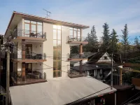 Zhemchuzhina Sochi Hotel Dinopark "Zateryannyy Mir" 주변 호텔