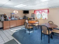 Super 8 by Wyndham Merrillville - breakfast