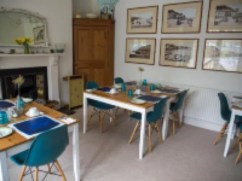 Newberry Beach Lodge Hotels in Ilfracombe