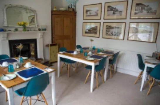 Newberry Beach Lodge