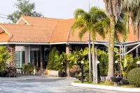 Manee Sangkha Hotel Hotels in 