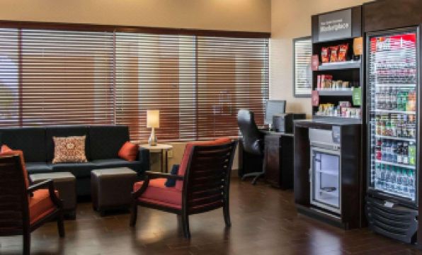 Comfort Suites Clearwater - Dunedin