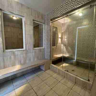 Dampa Poolside Events & Accommodation Fitness & Recreational Facilities
