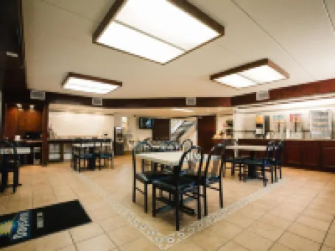 Days Inn by Wyndham Minot Hoteles en Minot