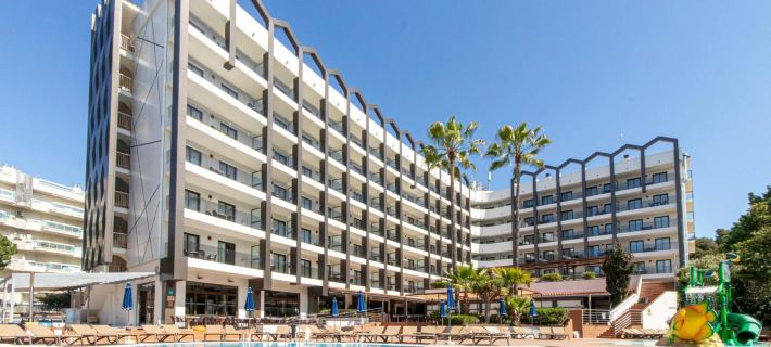 Golden Avenida Family Suites 4 Sup Hotele w: Salou