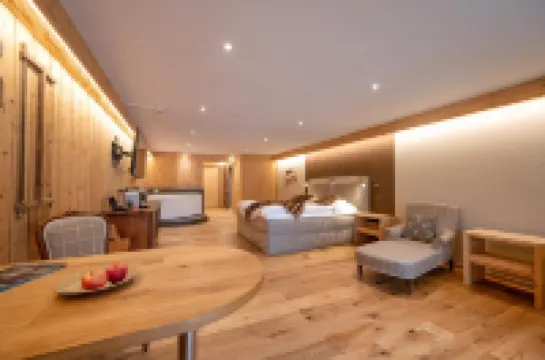 Waldhotel Doldenhorn