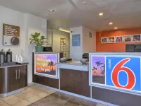 Motel 6 Tulare, CA Hotels in Tulare