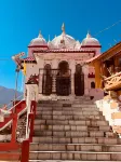 Skyard Hostel & Homestay- Harsil Valley - Mountain View