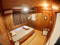 Hotel Hibiscus Hoteles cerca de Playa de Yonaha Maehama