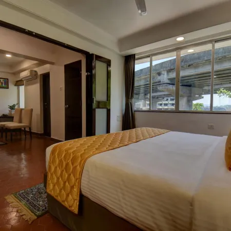 Elite Hotel