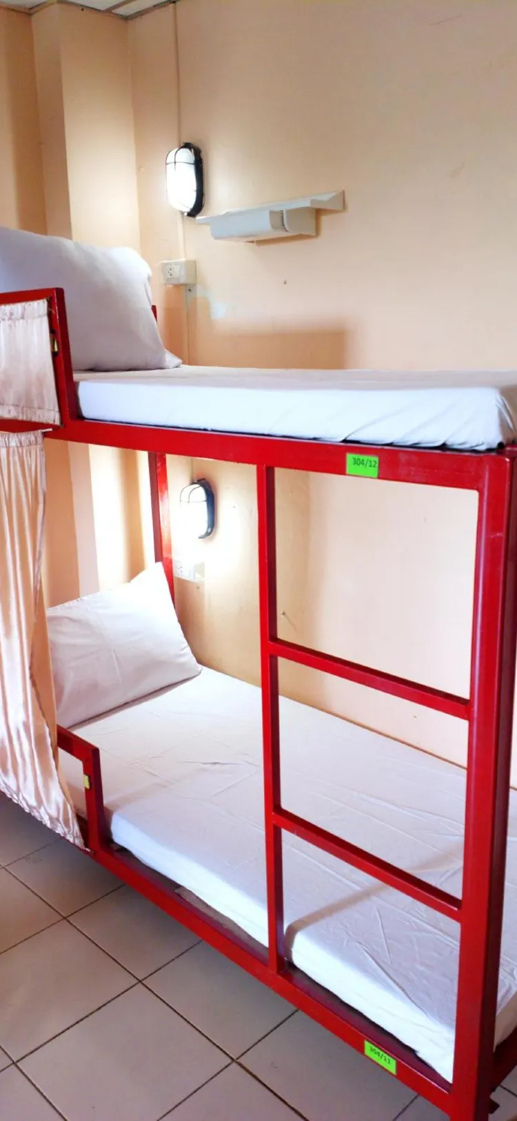 Mixed Dorm Bed