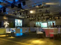 Steigenberger Airport Hotel Frankfurt - С баром