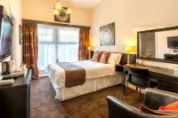 Fox & Hound Hotel - parking