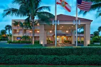 Fairfield Inn & Suites Palm Beach Các khách sạn ở Palm Beach