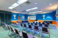 Howard Johnson by Wyndham Salem Hotel & Conference Center Hotels in Catawba