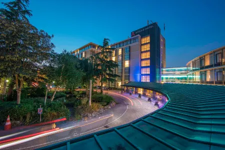 Apollo Hotel Amsterdam, a Tribute Portfolio Hotel