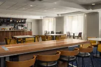 Courtyard Myrtle Beach Barefoot Landing Отели в г. Миртл Бич