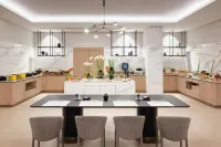 Hotel International by Maistra City Vibes - Frühstück