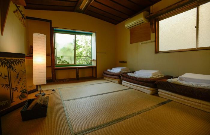 Air Osaka Hostel