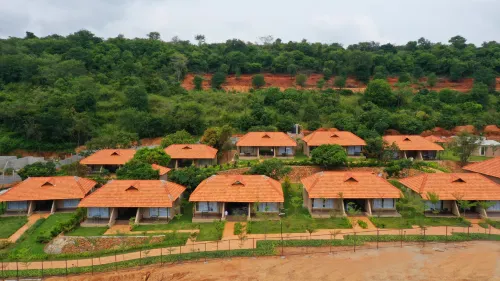 Ravishing Retreat Resort Hotels in Ramanagara