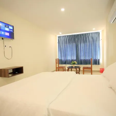 Glancy's Guest House