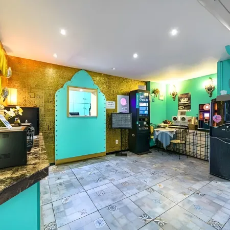 Hotel Marigold