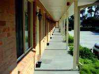 Branxton House Motel
