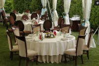 Vyisokiy Bereg Hotel