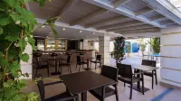 Grand Shato Hotel
