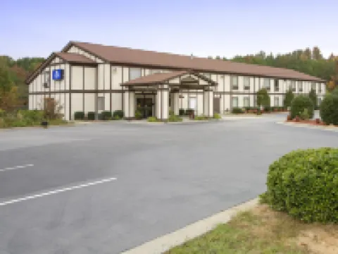 Americas Best Value Inn and Suites Albemarle Hotels in Stanly County