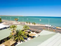 Shark Bay Seafront Apartments Hoteles en Denham