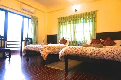 뉴 안나푸르나 게스트 하우스  호텔