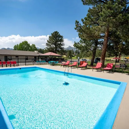 Estes Mountain Inn