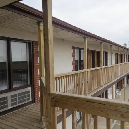 ICheck Inn Motel