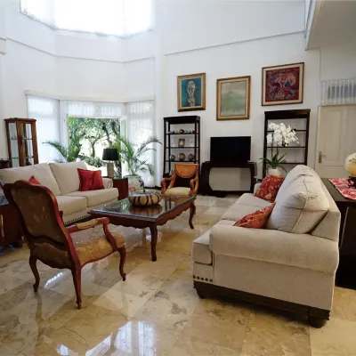 جويلدوود فيلا بالي Hotels near شاطئ ميتاساري