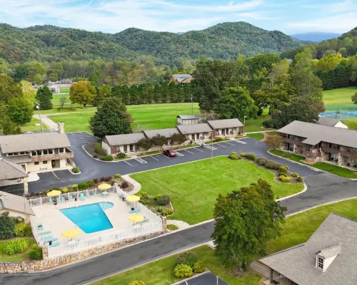 The Parkman Hotel Hotels in Townsend
