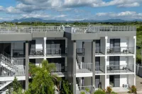 Ocean Breeze Apartment