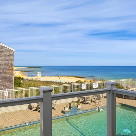 The Corsair & Cross Rip Oceanfront