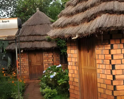 New Court View Hotel Hotels in Buruuli