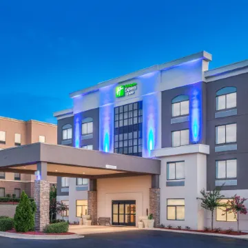Holiday Inn Express & Suites Augusta West - Fort Gordon by IHG