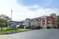 Holiday Inn Express & Suites Dayton-Huber Heights