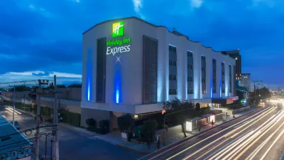 Holiday Inn Express Mexico- Toreo Centro Citibanamex 주변 호텔