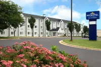 Microtel Inn & Suites by Wyndham Madison East