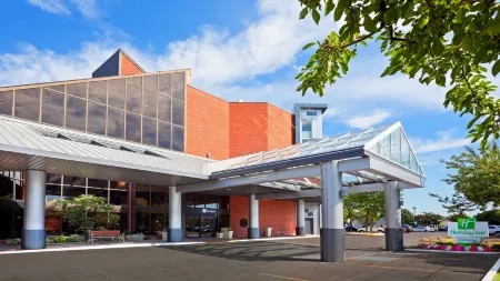 Holiday Inn Oakville (Centre)