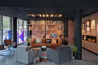 Moxy Amiens Hotels in Boves