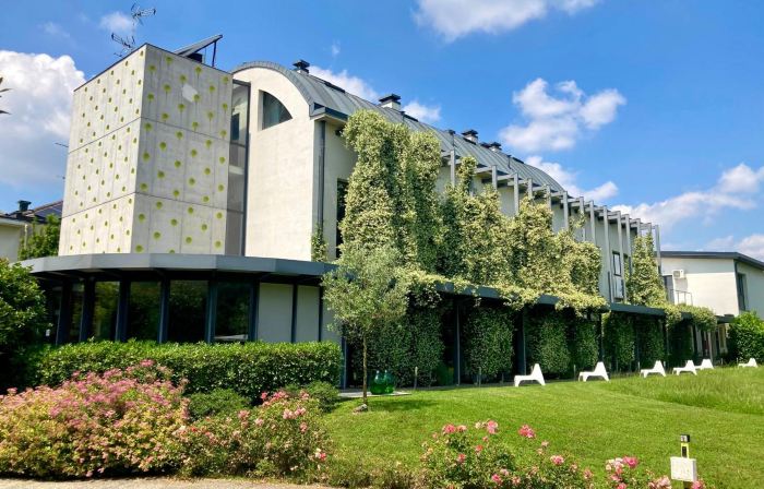 MXP Rooms Guest House