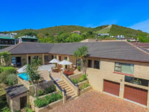 Amber Guest Lodge Hotels in Knysna