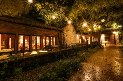 Hoteli Gjuetise Hoteles en 